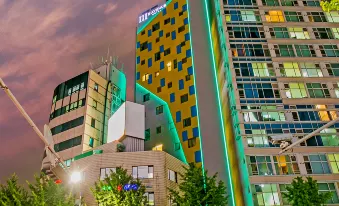 H Avenue Hotel Idae Shinchon