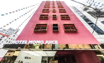 Hotel Momo Juice